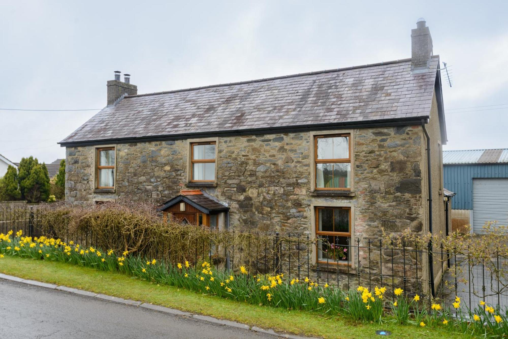 Grove Fort Self Catering Farmhouse Finnis Eksteriør bilde